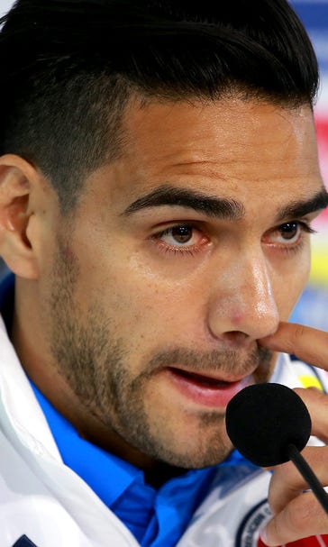 Colombia striker Falcao hints Chelsea loan move will happen soon